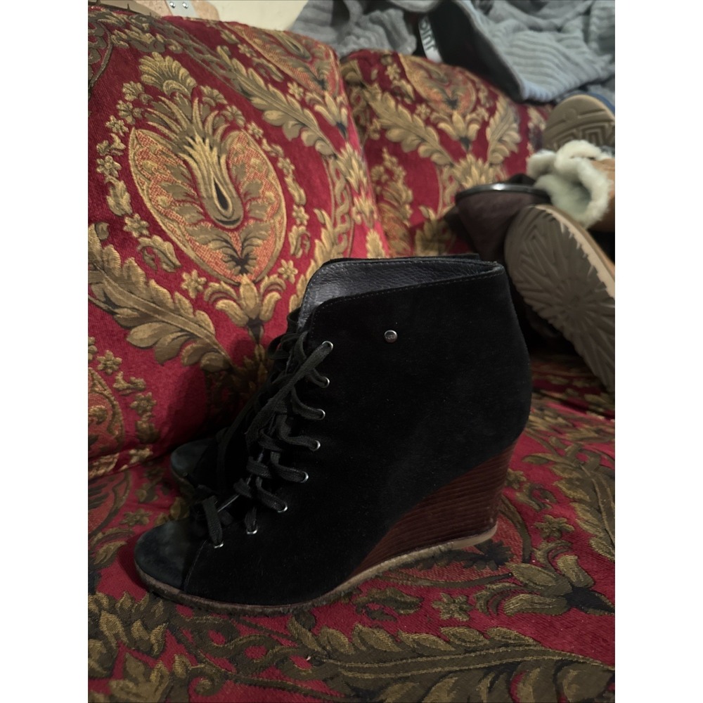 Ugg Elyse Black Leather Open Toe Lace Up Wedge Womens Booties Size 7.5